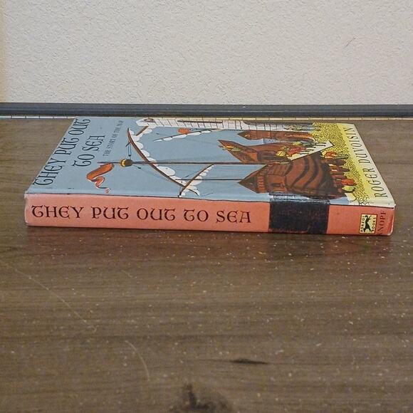 They put out to see the story of the map by Roger Duvoisin 1944 library binding - Picture 9 of 10